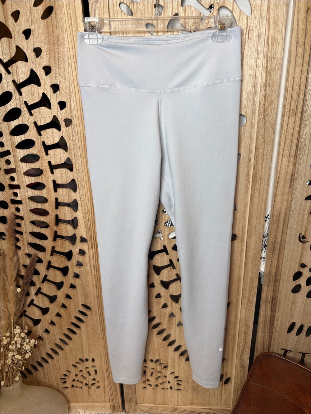Nike Light Gray High-Waist Leggings